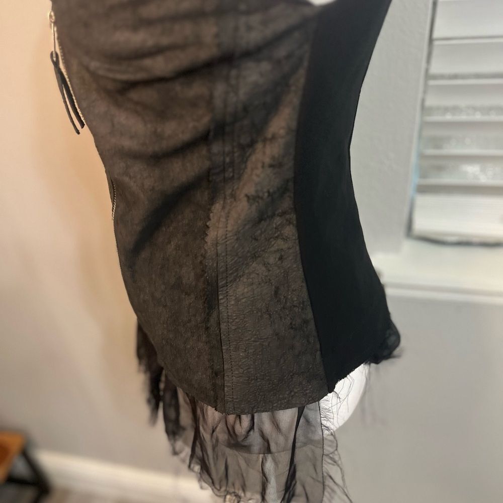 Illia Size 2 Leather Top And Lace Gothic Punk Small Medium Nwt vest zippper - Picture 9 of 15